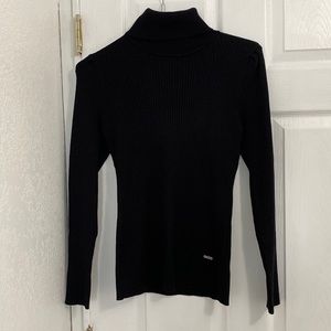 NWT Dkny Solid Ribbed Turtleneck Sweater - Black SIZE M